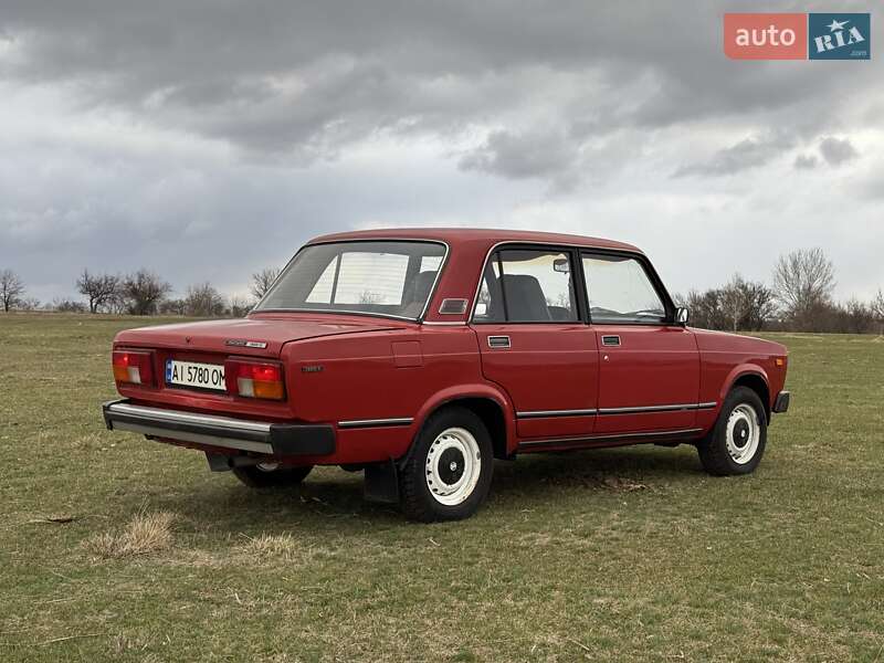 Седан ВАЗ / Lada 2105 1982 в Запорожье