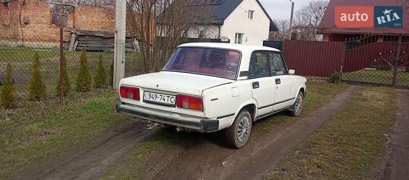 Седан ВАЗ / Lada 2105 1994 в Золочеві