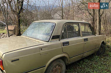 Седан ВАЗ / Lada 2105 1989 в Ужгороді