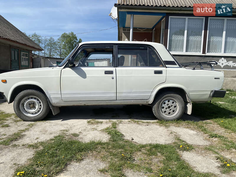 Седан ВАЗ / Lada 2105 1991 в Баранівці