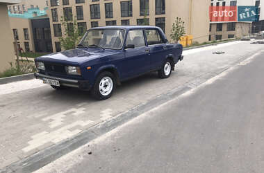Седан ВАЗ 2105 1990 в Львове