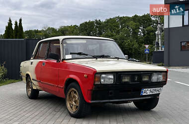 Седан ВАЗ 2105 1985 в Луцке