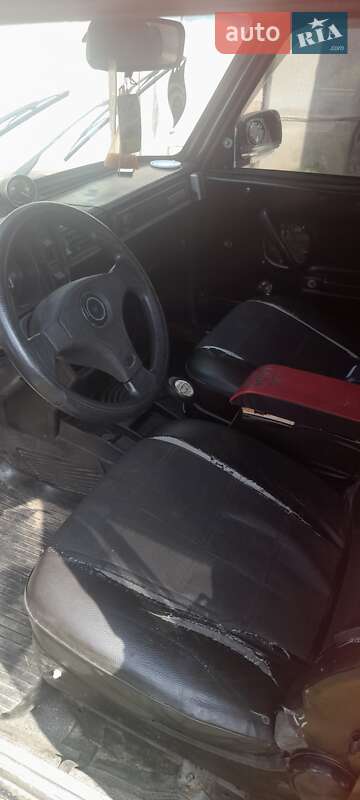 Седан ВАЗ / Lada 2105 1985 в Радомишлі