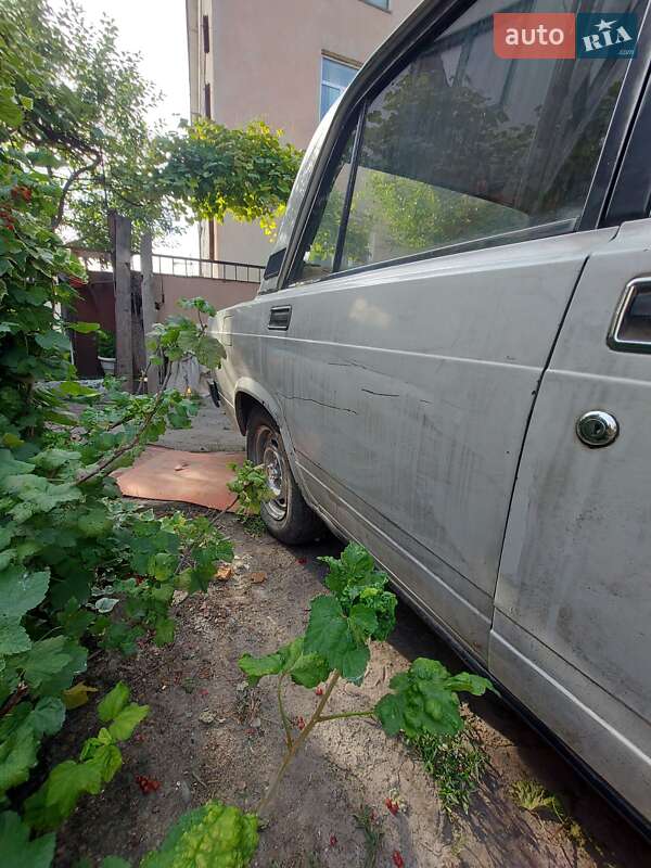 Седан ВАЗ / Lada 2105 1982 в Тернополе