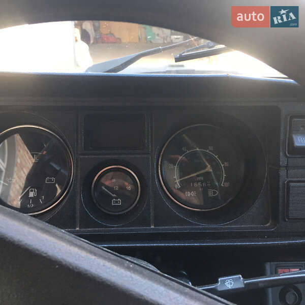 Седан ВАЗ / Lada 2105 1989 в Ивано-Франковске