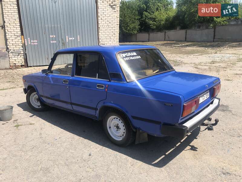 Седан ВАЗ / Lada 2105 1999 в Херсоні