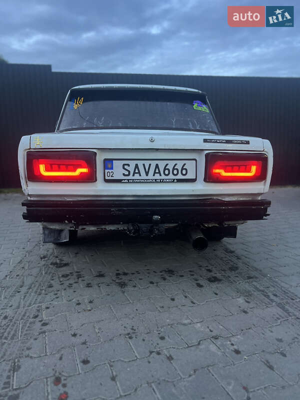 Седан ВАЗ / Lada 2105 1983 в Василькове