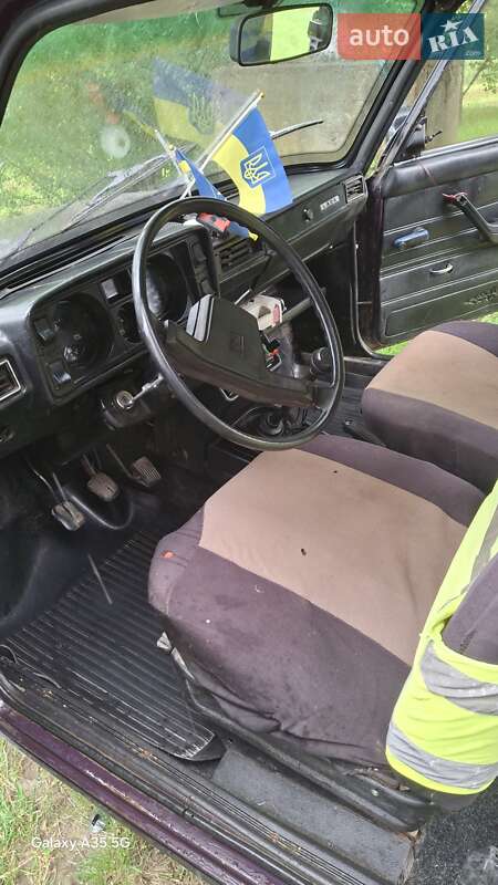 Седан ВАЗ / Lada 2105 1996 в Черновцах фото 6 Седан ВАЗ / Lada 2105 1996 в Черновцах