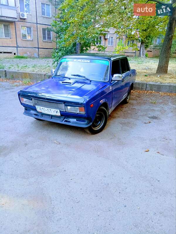 Седан ВАЗ / Lada 2105 1989 в Кривом Роге