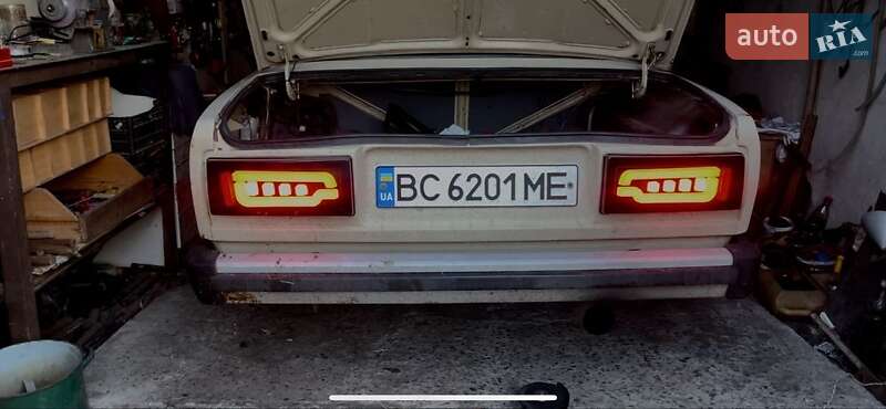 Седан ВАЗ / Lada 2105 1986 в Шептицькому