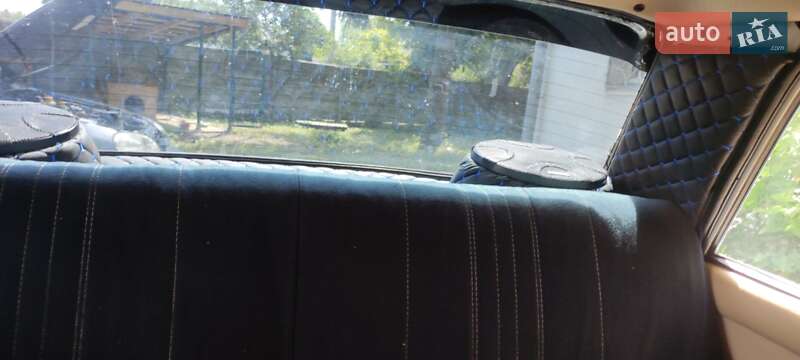 Седан ВАЗ / Lada 2105 1994 в Броварах