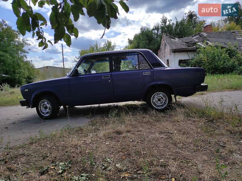 Седан ВАЗ / Lada 2105 1987 в Лубнах фото 4 Седан ВАЗ / Lada 2105 1987 в Лубнах