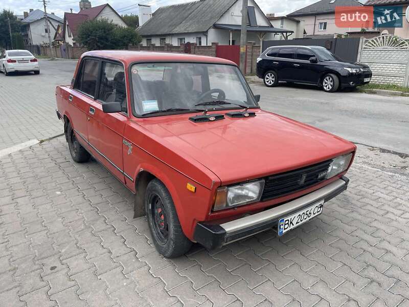 Седан ВАЗ / Lada 2105 1991 в Здолбунове фото 9 Седан ВАЗ / Lada 2105 1991 в Здолбунове