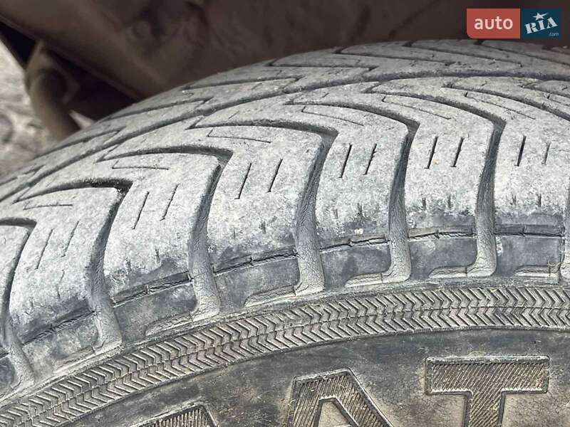 Седан ВАЗ / Lada 2105 1991 в Здолбунове фото 16 Седан ВАЗ / Lada 2105 1991 в Здолбунове