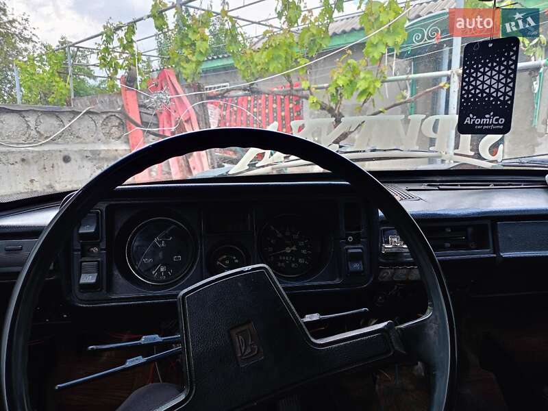 Седан ВАЗ / Lada 2105 1984 в Барабое