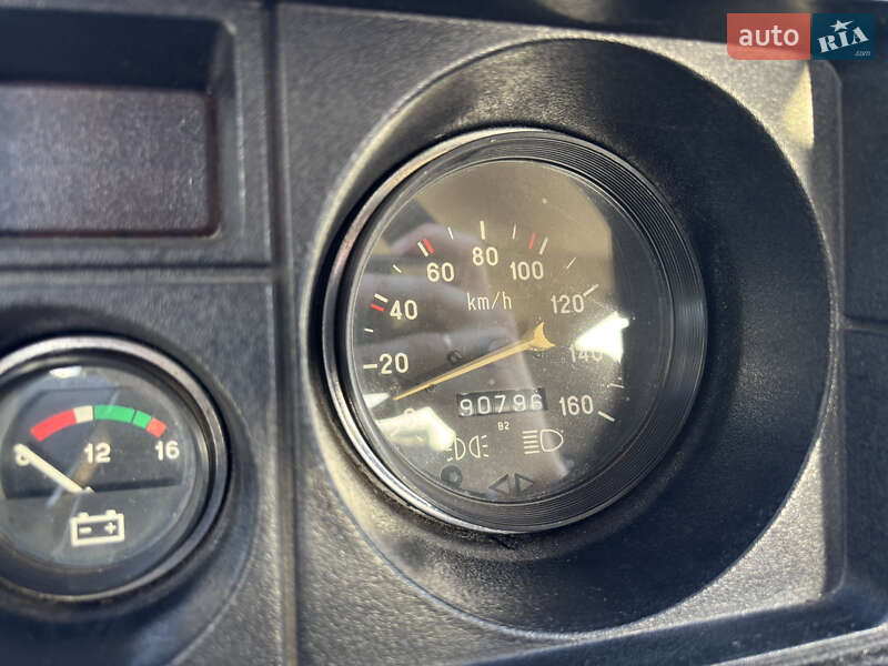 Седан ВАЗ / Lada 2105 1990 в Великой Александровке