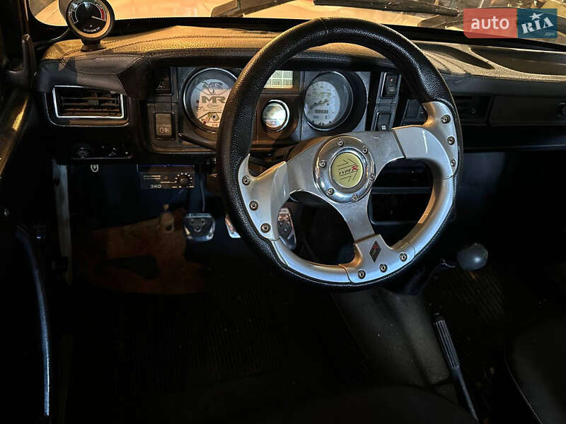 Седан ВАЗ / Lada 2105 1990 в Кам'янському