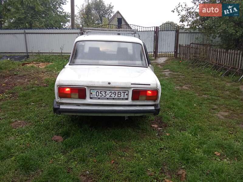 Седан ВАЗ / Lada 2105 1984 в Тульчине фото 8 Седан ВАЗ / Lada 2105 1984 в Тульчине