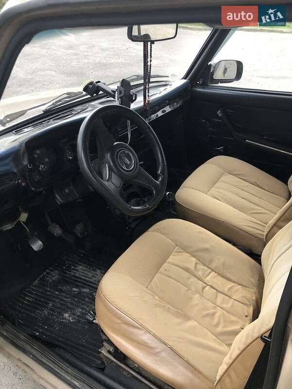 Седан ВАЗ / Lada 2105 1984 в Кривом Роге