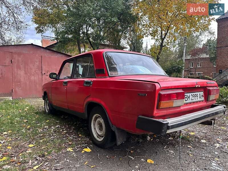 Седан ВАЗ / Lada 2105 1987 в Сумах