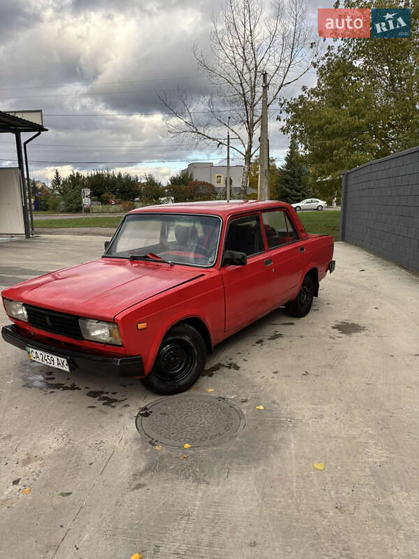 Седан ВАЗ / Lada 2105 1982 в Черкасах