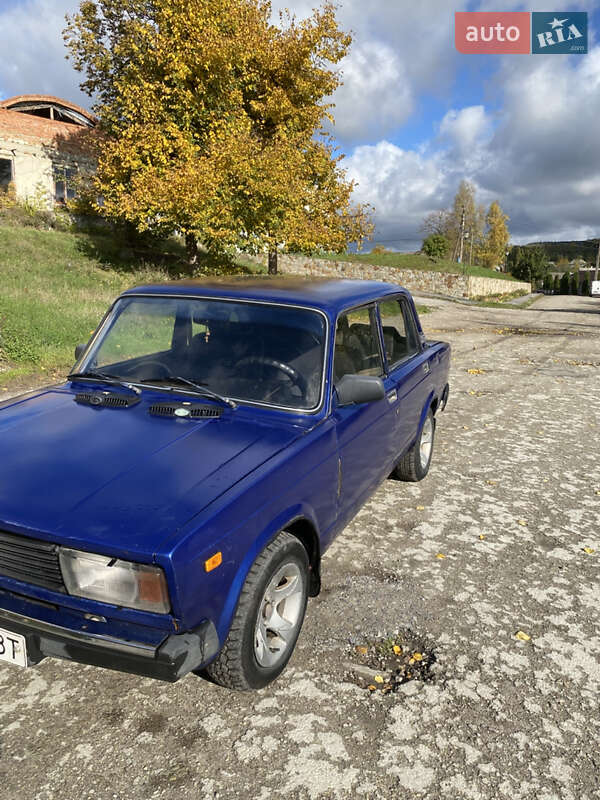 Седан ВАЗ / Lada 2105 1987 в Могилів-Подільському