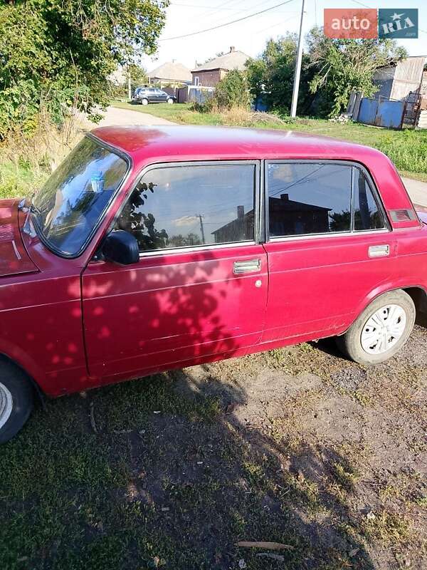 Седан ВАЗ / Lada 2105 1988 в Александрие