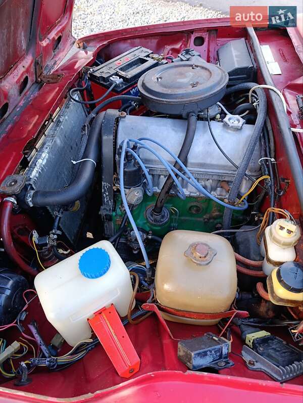 Седан ВАЗ / Lada 2105 1989 в Вышгороде