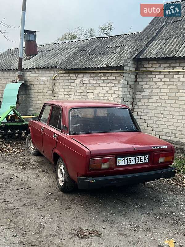 Седан ВАЗ / Lada 2105 1982 в Барвенкове фото Седан ВАЗ / Lada 2105 1982 в Барвенкове