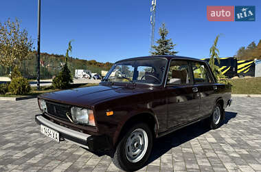 Седан ВАЗ 2105 1986 в Львове