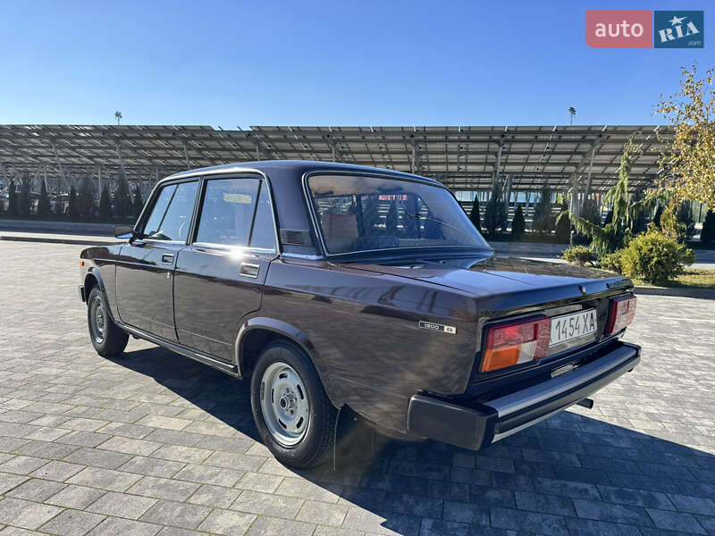 Седан ВАЗ / Lada 2105 1986 в Львове фото 11 Седан ВАЗ / Lada 2105 1986 в Львове