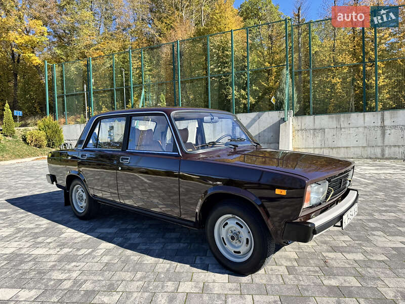 Седан ВАЗ / Lada 2105 1986 в Львове фото 18 Седан ВАЗ / Lada 2105 1986 в Львове