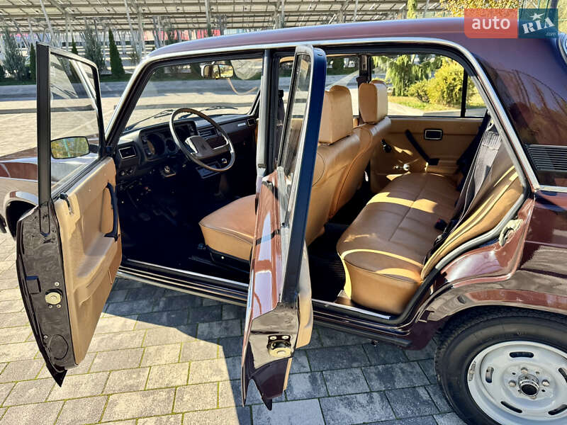 Седан ВАЗ / Lada 2105 1986 в Львове фото 27 Седан ВАЗ / Lada 2105 1986 в Львове