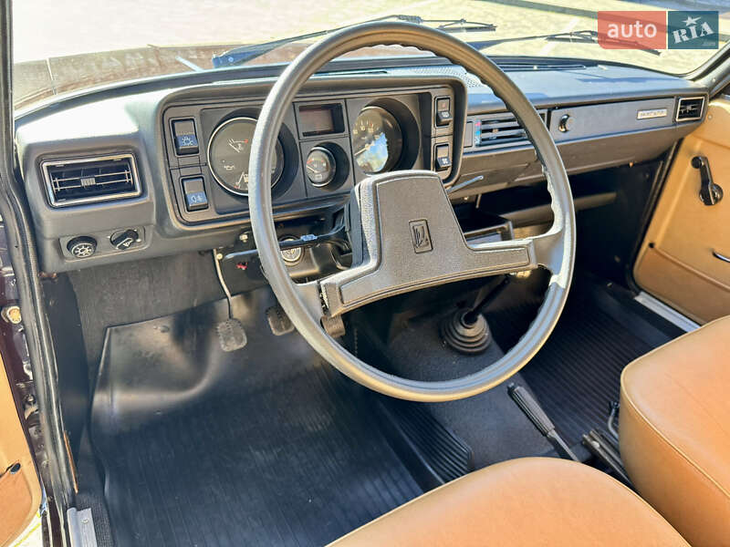 Седан ВАЗ / Lada 2105 1986 в Львове фото 36 Седан ВАЗ / Lada 2105 1986 в Львове