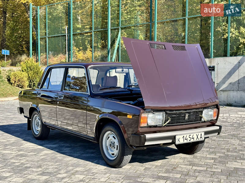 Седан ВАЗ / Lada 2105 1986 в Львове фото 98 Седан ВАЗ / Lada 2105 1986 в Львове
