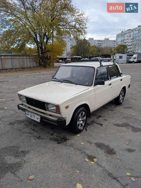 Седан ВАЗ / Lada 2105 1990 в Запоріжжі фото 2 Седан ВАЗ / Lada 2105 1990 в Запоріжжі