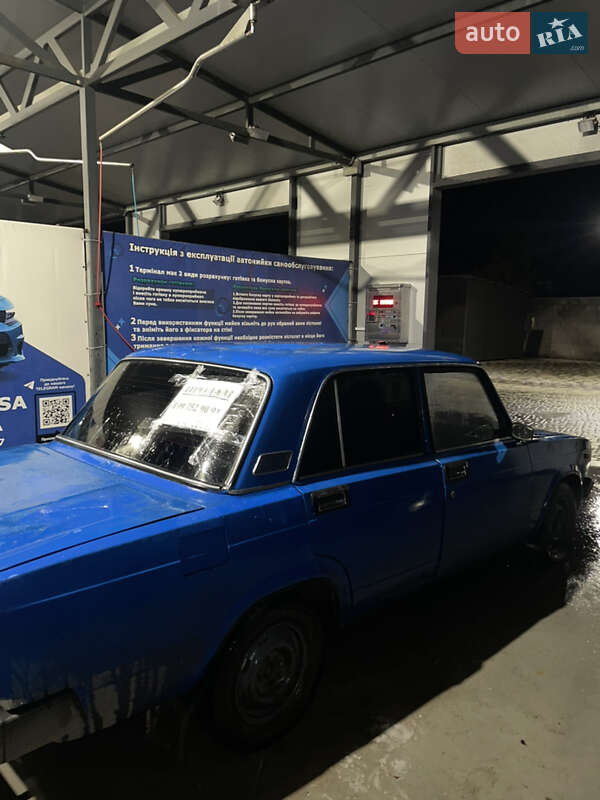 Седан ВАЗ / Lada 2105 1984 в Гадяче фото 3 Седан ВАЗ / Lada 2105 1984 в Гадяче