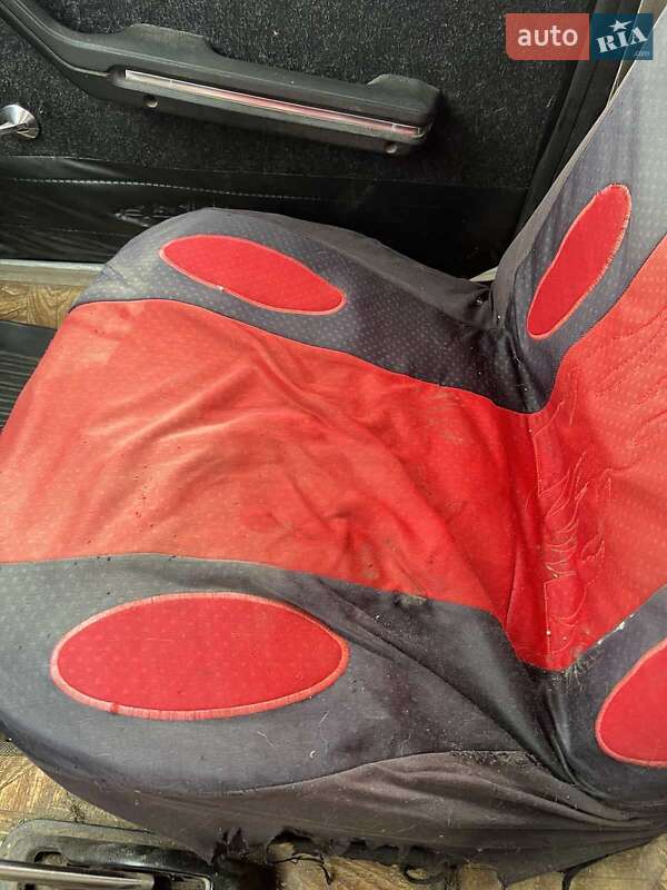 Седан ВАЗ / Lada 2105 1982 в Одессе фото 3 Седан ВАЗ / Lada 2105 1982 в Одессе