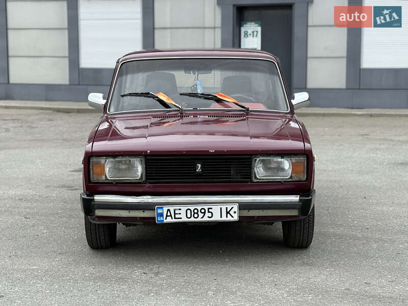 Седан ВАЗ / Lada 2105 1982 в Павлограде