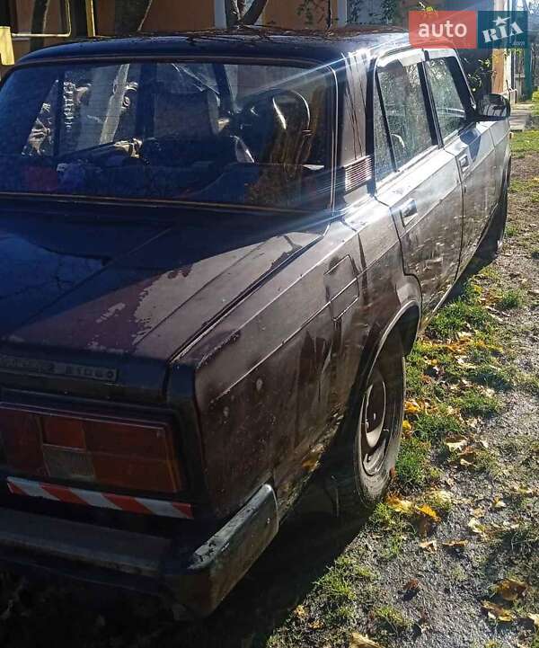Седан ВАЗ / Lada 2105 1986 в Києві