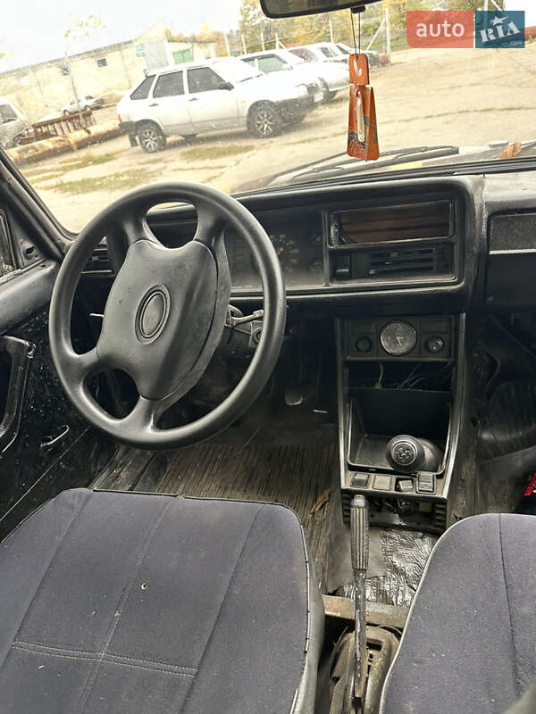 Седан ВАЗ / Lada 2105 1990 в Софиевке