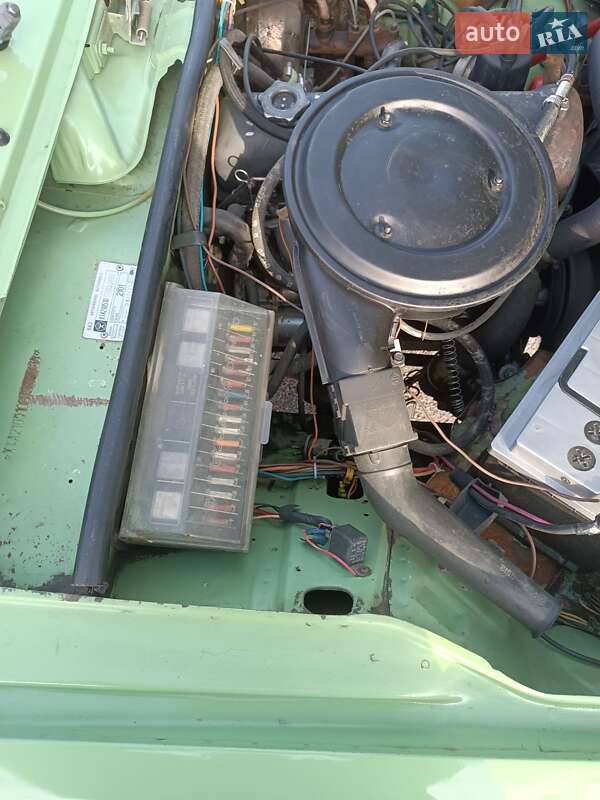 Седан ВАЗ / Lada 2105 1985 в Козельщине