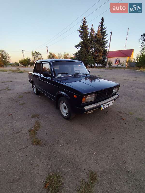 Седан ВАЗ / Lada 2105 1992 в Софиевке