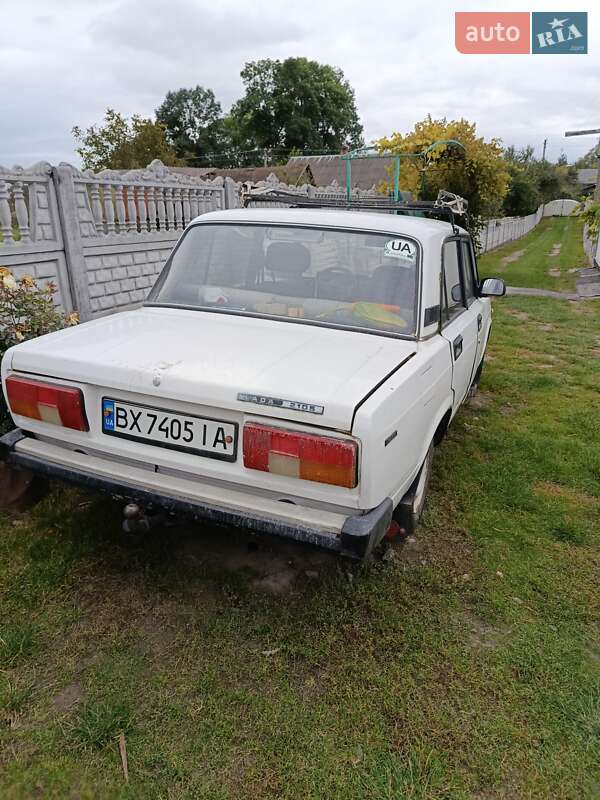 Седан ВАЗ / Lada 2105 1994 в Славуте