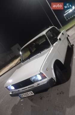 Седан ВАЗ 2105 1994 в Славуте