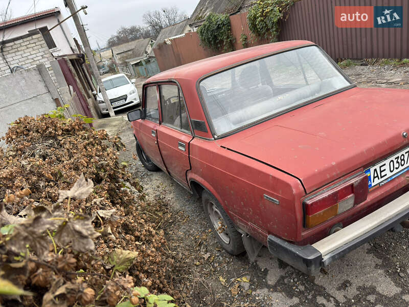 Седан ВАЗ / Lada 2105 1990 в Дніпрі