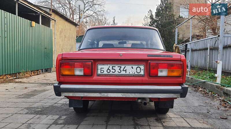 Седан ВАЗ / Lada 2105 1980 в Славянске