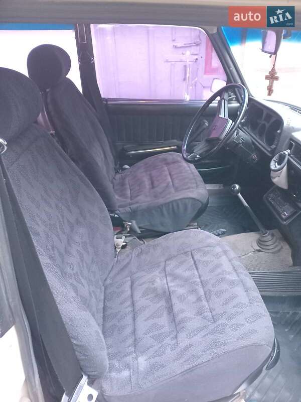Седан ВАЗ / Lada 2105 1982 в Прилуках