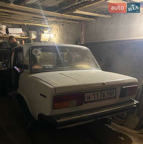 Седан ВАЗ / Lada 2105 1979 в Первомайске