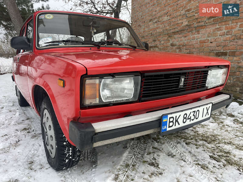 Седан ВАЗ / Lada 2105 1989 в Ровно фото 8 Седан ВАЗ / Lada 2105 1989 в Ровно